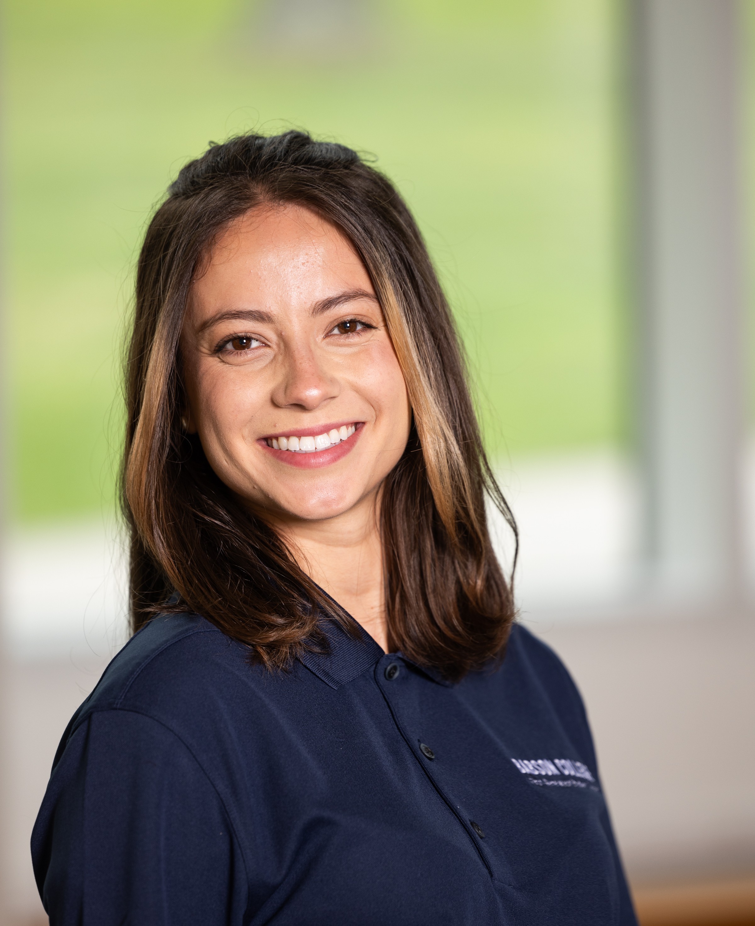 Gabrielle Arrache Headshot