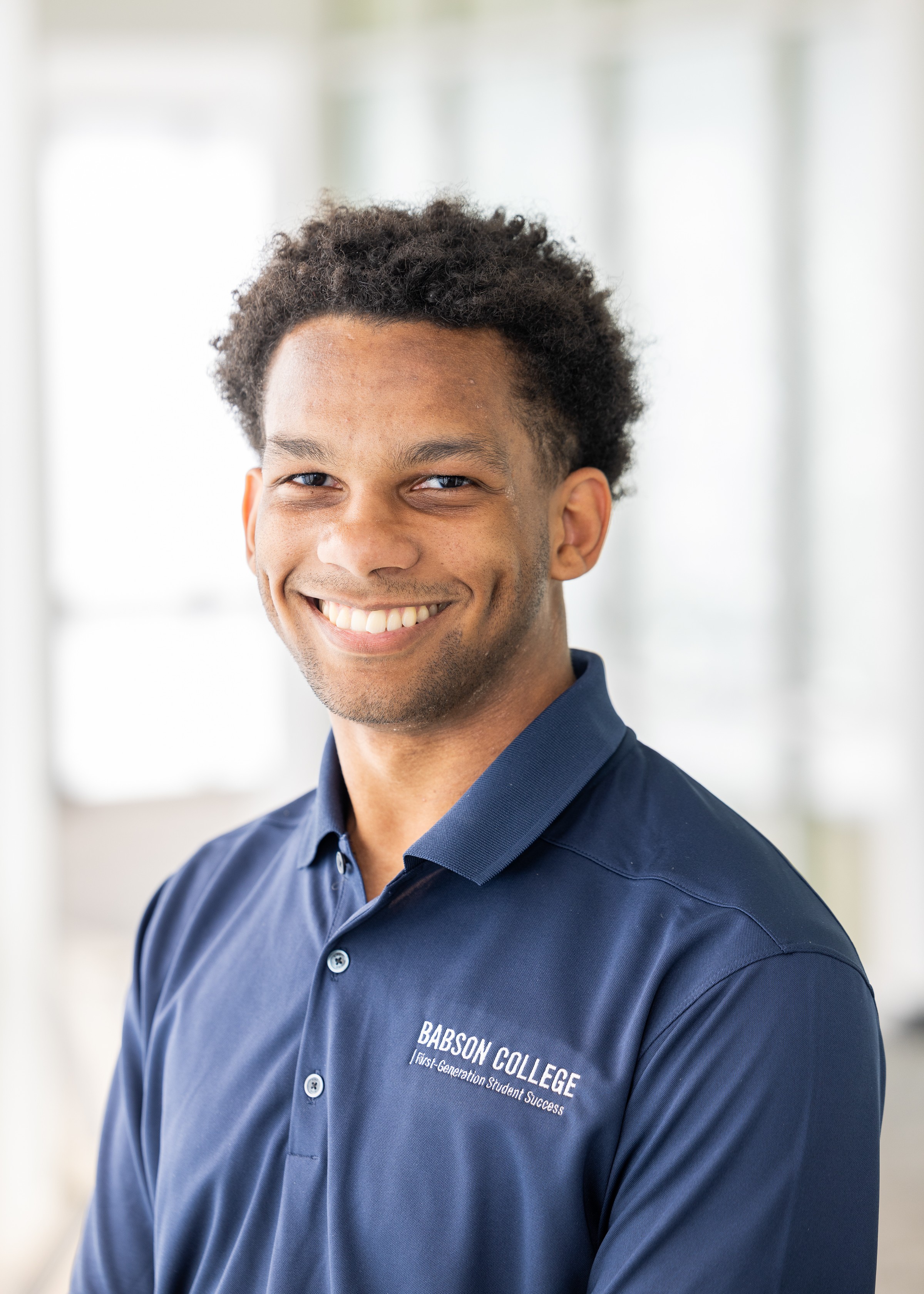 Matthew Mata headshot